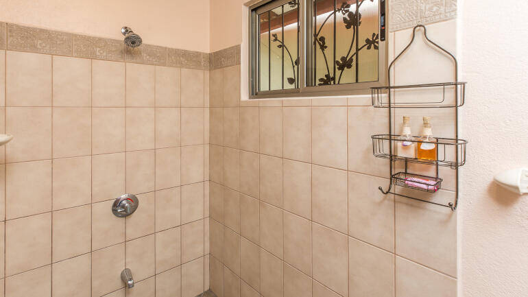 double room shower